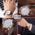艾罗威（ILEWAY）手表 时尚男表情侣手表 休闲男士手表 女士手表 简约皮带石英防水手表(棕带玫白-男款 皮带)第4张高清大图