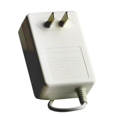 【含专业配件盒，独立卫生】珂林贝尔（Cleanpro）D10S 变频水流洁牙机（650Ml水箱一键操作 强劲脉冲）