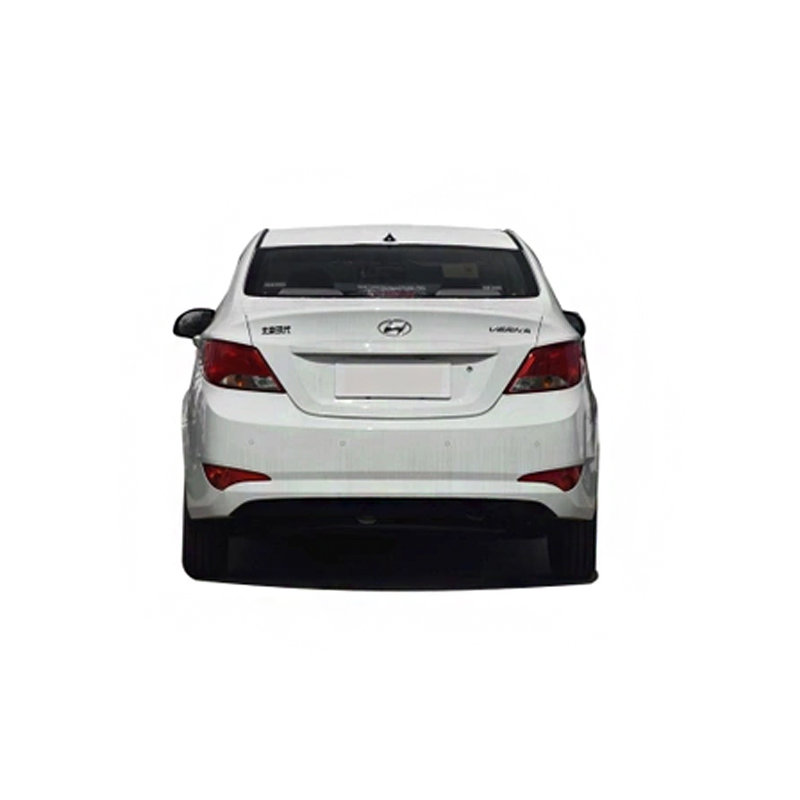 北京现代2016款瑞纳14l手动智能型gls白色瑞纳14l手动智能型gls