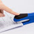 得力（deli）0305订书机 标准订书机 学生省力订书器 办公用品文具 颜色随机 （25页）(蓝色)第2张高清大图