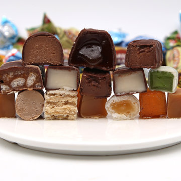 斯拉夫 俄罗斯进口糖果组合喜糖圣诞巧克力威化组合500g
