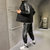 CARTELO/卡帝乐鳄鱼 简约时尚合身版型夹克长裤套装(黑色 4XL)第6张高清大图