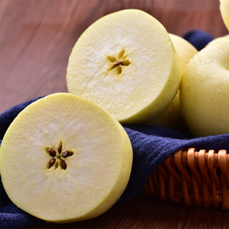 逍遥时代大连黄香蕉苹果711粒随机发单果75mm48斤以上