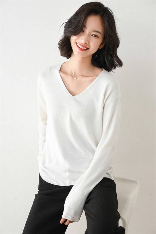 2021新款圆领v领打底针织衫清仓冬季韩版宽松毛衣长袖大码上衣白色v领
