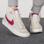 Nike耐克女鞋 春季新款运动鞋BLAZER MID ‘77开拓者时尚高帮板鞋休闲鞋DQ5360-181(褐色 36.5)第4张高清大图