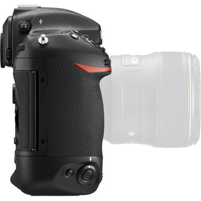尼康（Nikon） D5全画幅专业旗舰单反 单机身 XQD版本