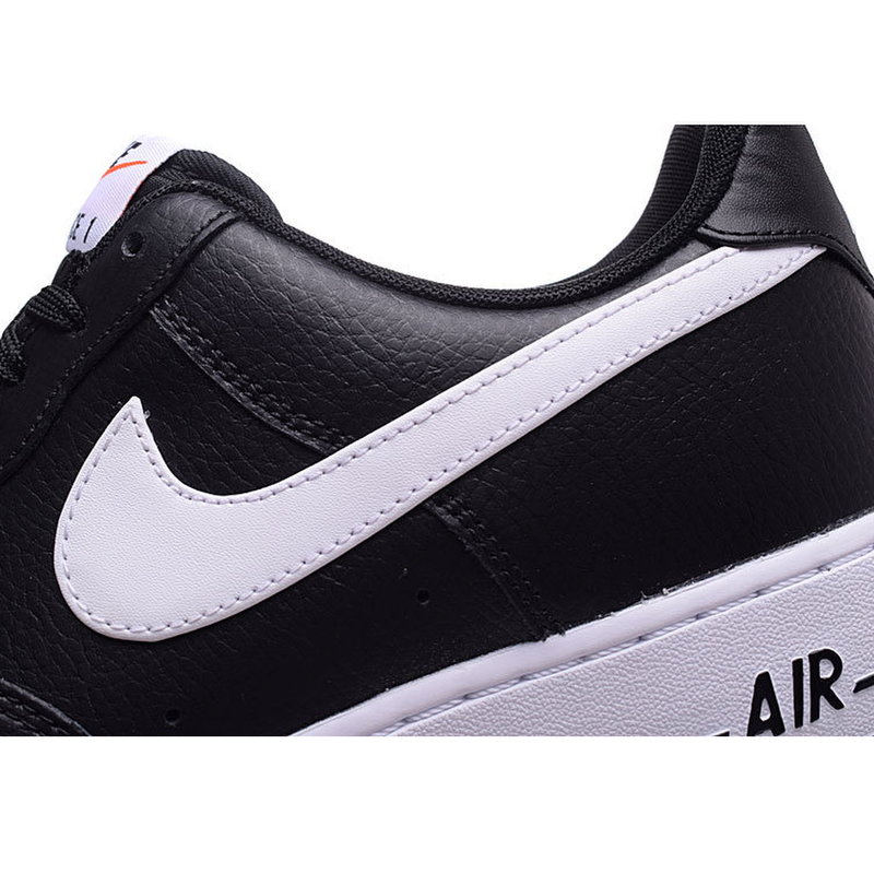 nike复刻板鞋(黑色复刻板鞋)-第1张图片-潮百科 nike复刻板鞋(黑色复刻板鞋)-第1张图片-潮百科