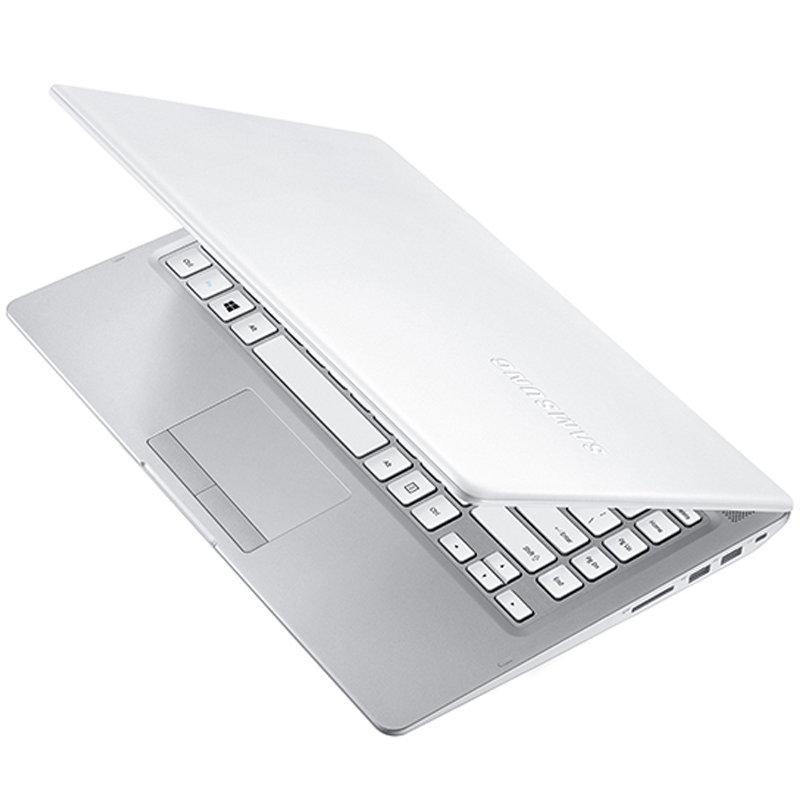 三星(samsung)np500r4k-x03cn 14英寸笔记本电脑(i5-5200u 4g 500g 2g