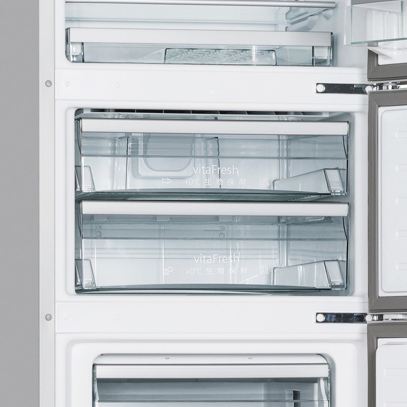 康佳(konka) bcd-192mt 192升l 三门冰箱(银色)