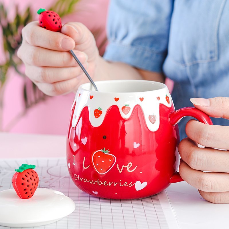杯子带盖勺咖啡早餐杯少女心草莓马克杯情侣家用水杯红色爱心粉礼盒装