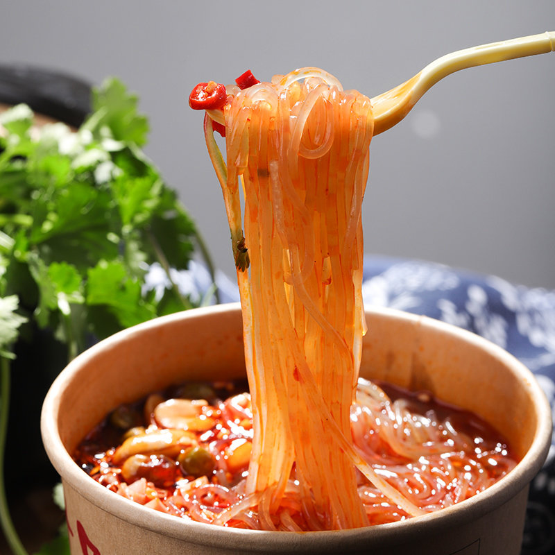 小香厨网红速食酸辣粉110g6桶酸辣粉