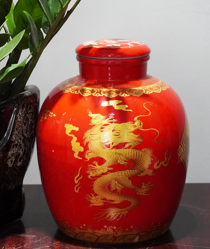 十斤龙凤呈祥坛装酒陶瓷为景德镇出品龙凤呈祥坛装53度酱香型白酒