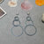 OA ONNEA欧美范金属珍珠耳环，925银针，真金电镀防过敏(浅灰色)第3张高清大图